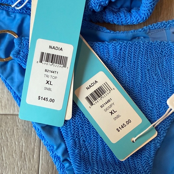 Beach Bunny Bikini - Picture 3 of 3